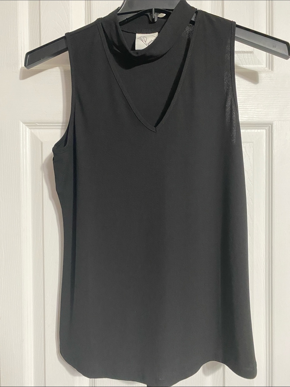 Janet Chung black cutout sleeveless tank top shirt blouse size LARGE
